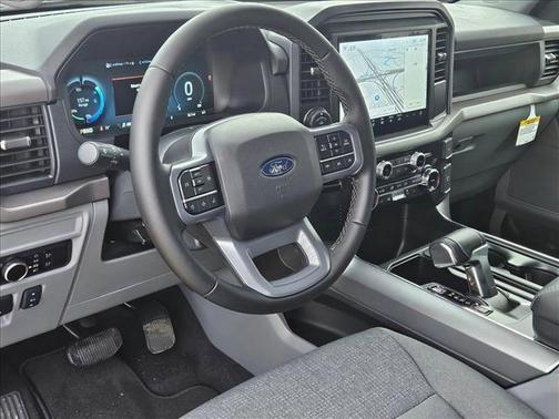 2025 Ford F-150 Lightning XLT