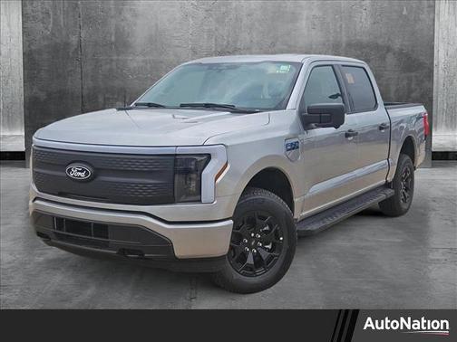 2025 Ford F-150 Lightning XLT