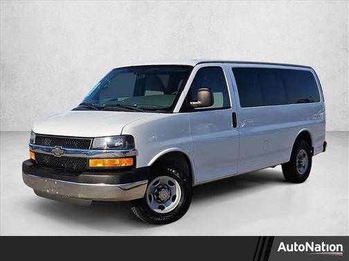 2013 Chevrolet Express 2500 LT