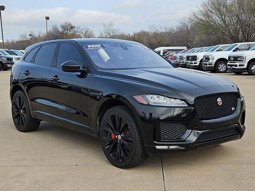 2017 Jaguar F-PACE S