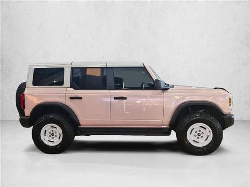 Avalanche Gray 2026 Ford Bronco Heritage Edition