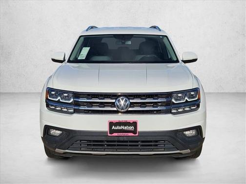 Pure White 2018 Volkswagen Atlas 3.6L SE
