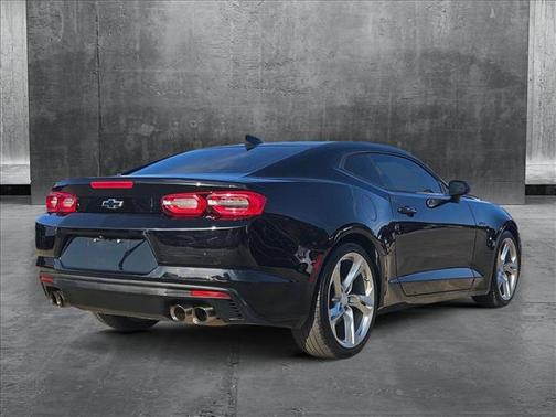 2021 Chevrolet Camaro RWD Coupe LT1