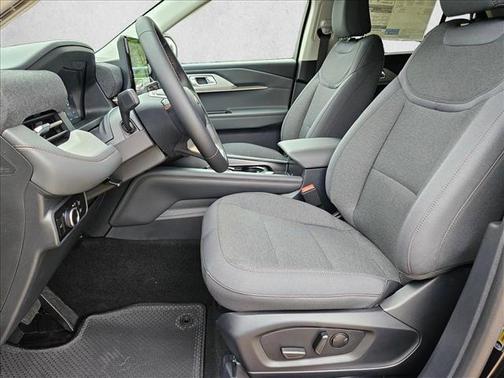Agate Black Metallic 2026 Ford Explorer Active