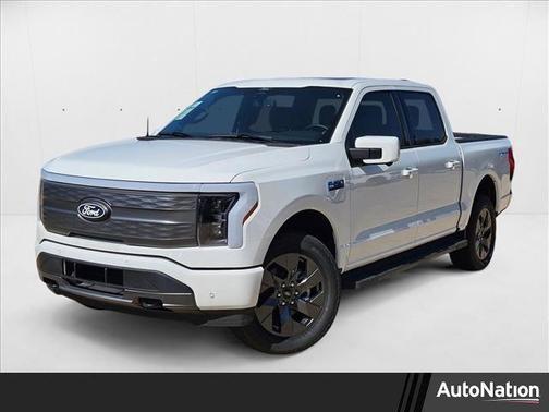 2025 Ford F-150 Lightning LARIAT