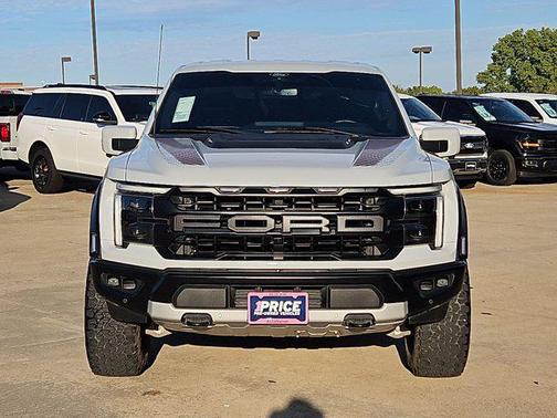 Avalanche 2024 Ford F-150 Raptor