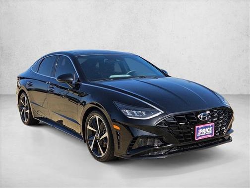 Onyx Black 2023 Hyundai SONATA SEL Plus