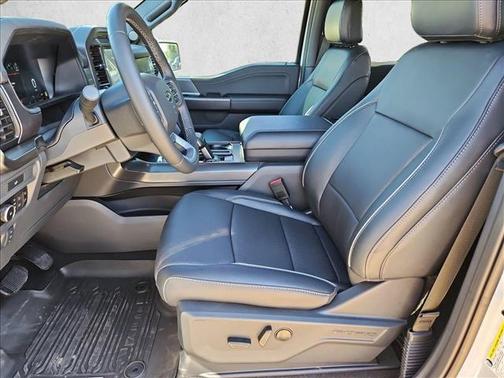 Avalanche 2026 Ford F-150 Lariat
