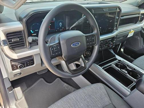 2025 Ford F-250 XLT