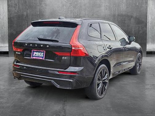 2025 Volvo XC60 Plus