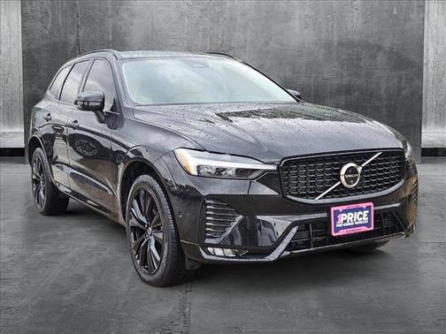 2025 Volvo XC60 Plus