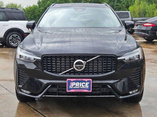 2025 Volvo XC60 Plus