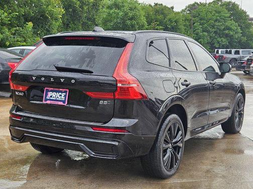 2025 Volvo XC60 Plus