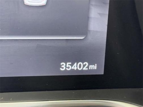Vik Black 2023 Genesis G90 e-SC