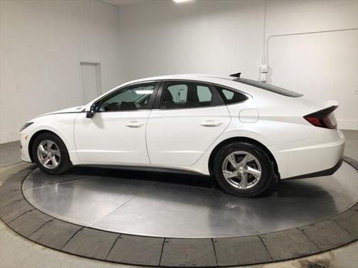 2020 Hyundai SONATA SE