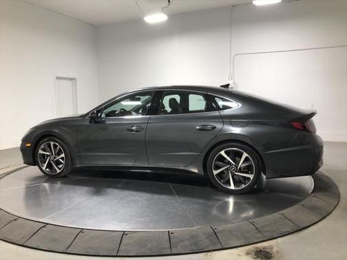 2022 Hyundai SONATA SEL Plus