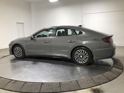 2023 Hyundai SONATA Hybrid Limited