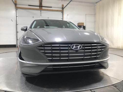 2023 Hyundai SONATA Hybrid Limited