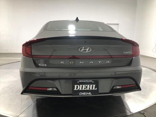 2023 Hyundai SONATA Hybrid Limited
