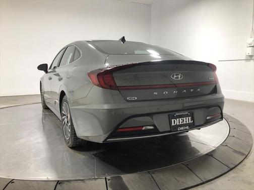 2023 Hyundai SONATA Hybrid Limited