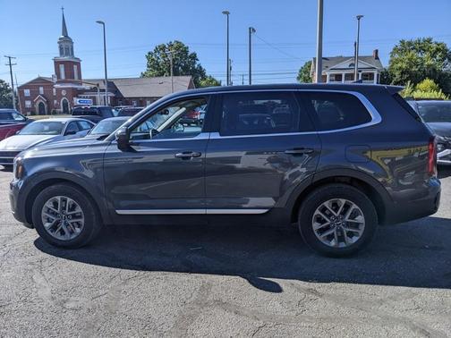 2023 Kia Telluride LX