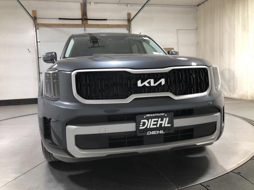 2023 Kia Telluride LX