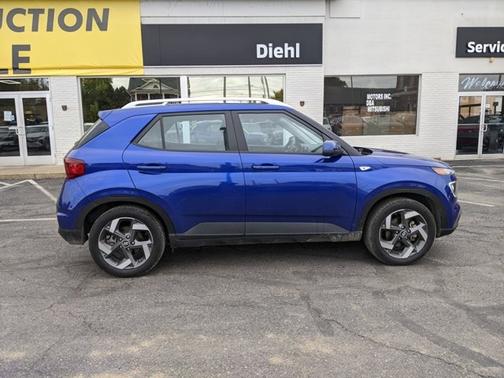 2023 Hyundai VENUE Limited