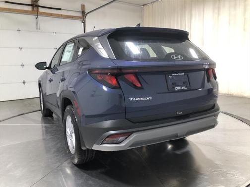 2025 Hyundai TUCSON SE
