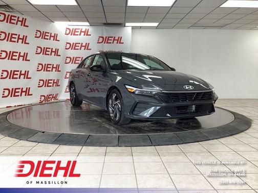 Gray 2025 Hyundai ELANTRA HEV SEL Sport