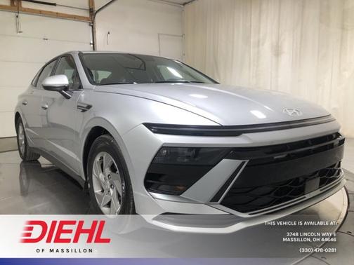 2025 Hyundai SONATA SE