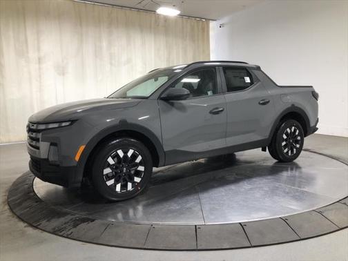 2025 Hyundai SANTA CRUZ SEL Activity