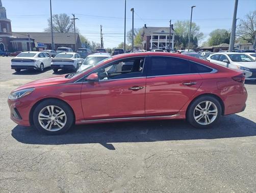 2019 Hyundai SONATA Sport