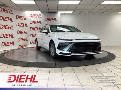 White 2025 Hyundai SONATA SE