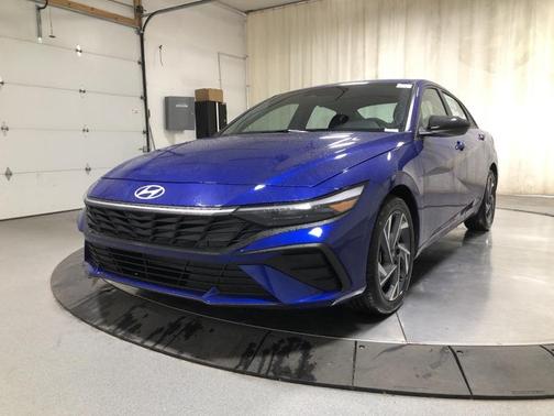 2025 Hyundai ELANTRA Sport