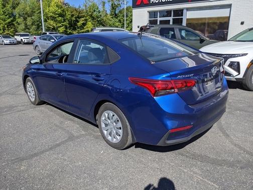 2020 Hyundai Accent SE