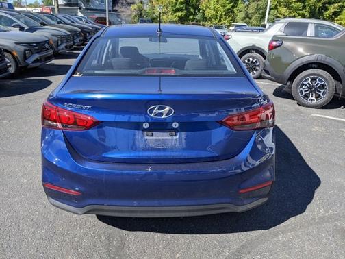 2020 Hyundai Accent SE