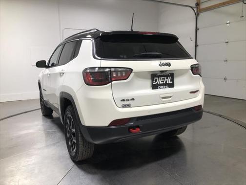 2021 Jeep Compass Trailhawk