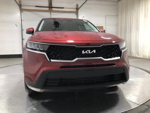 2022 Kia Sorento LX
