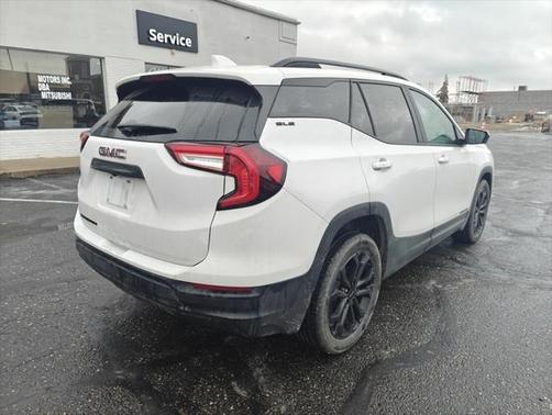 2022 GMC Terrain SLE