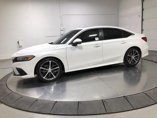 2022 Honda Civic Touring