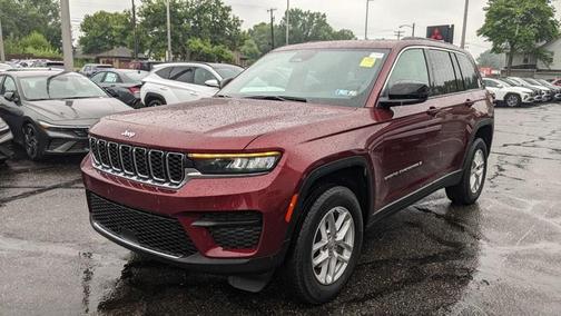 2024 Jeep Grand Cherokee Laredo