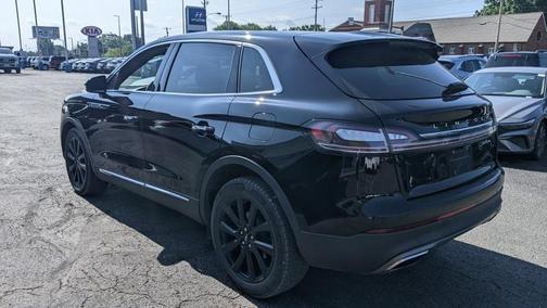 2020 Lincoln Nautilus Reserve