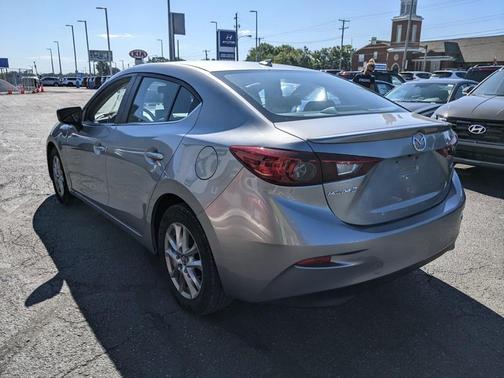 2016 Mazda Mazda3 i Touring