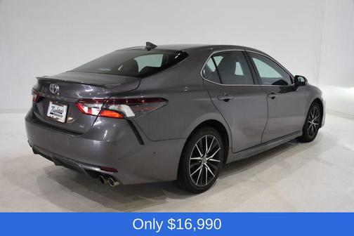 Predawn Gray Mica 2021 Toyota Camry SE