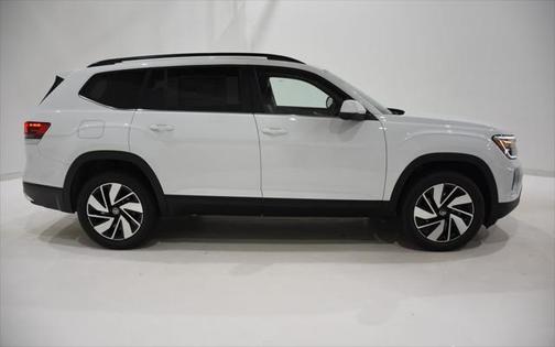 2025 Volkswagen Atlas 2.0T SE w/Technology 4MOTION