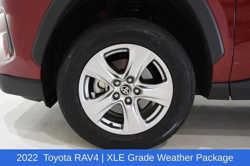 2022 Toyota RAV4 XLE