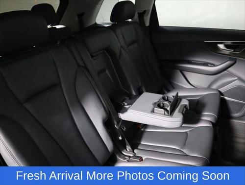 2022 Audi Q7 55 Premium Plus