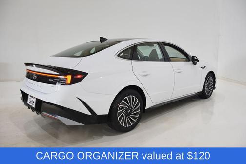 2025 Hyundai SONATA Hybrid Limited