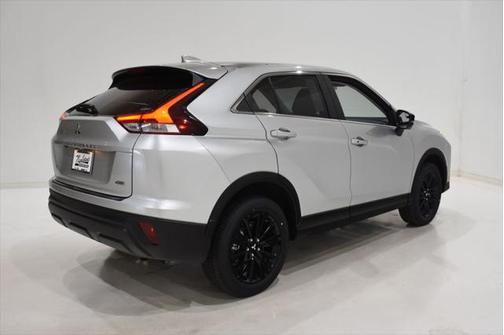 2025 Mitsubishi Eclipse Cross LE
