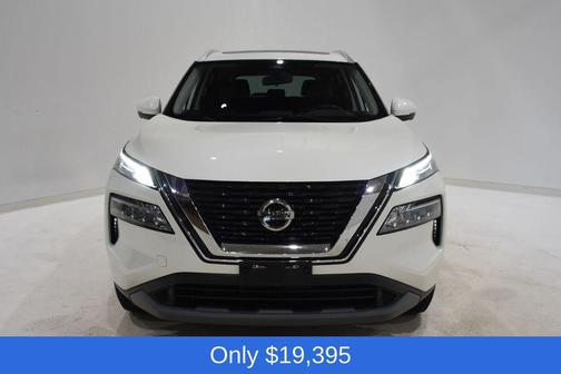 Pearl White Tricoat 2021 Nissan Rogue SV